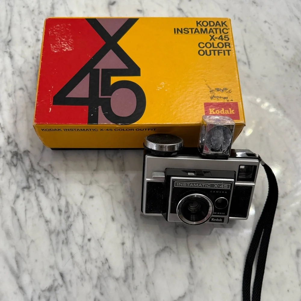 Vintage 1970s Kodak Instamatic X-45 Camera with Original Box Black and Silver - Picture 4 of 6